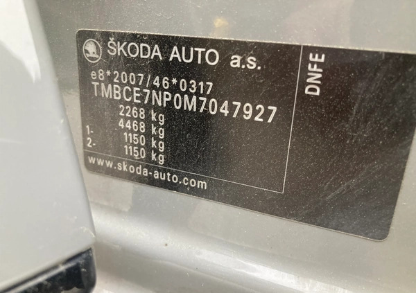 Skoda Superb cena 168510 przebieg: 51086, rok produkcji 2021 z Kłodawa małe 79